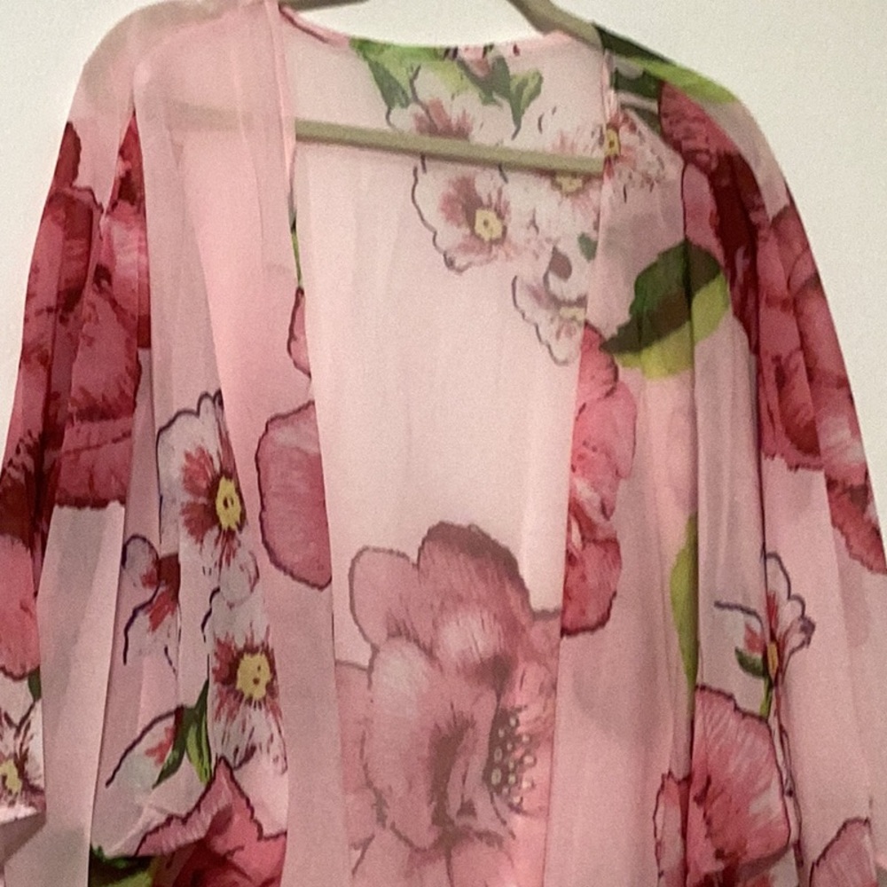 Pink Floral KIMONO Plus Size 1X New out of Package